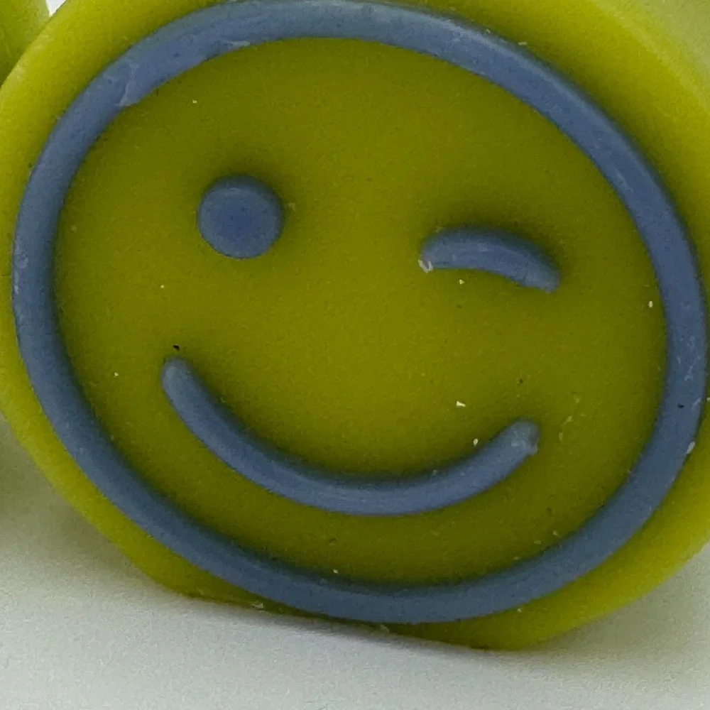 Green Smiley Face Candle Set Room Essentials 2 Pack Decor‎ 3
